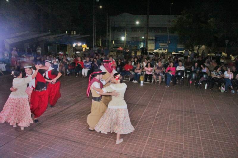 Posadas convocó a vecinos y turistas en el Día del Músico Misionero con un festival en Villa Urquiza imagen-4