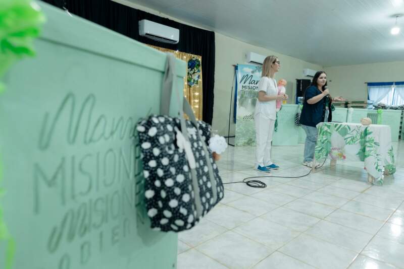 En Caa Yarí, Passalacqua presentó "Mamá Misionera", una política integral para la primera infancia imagen-18