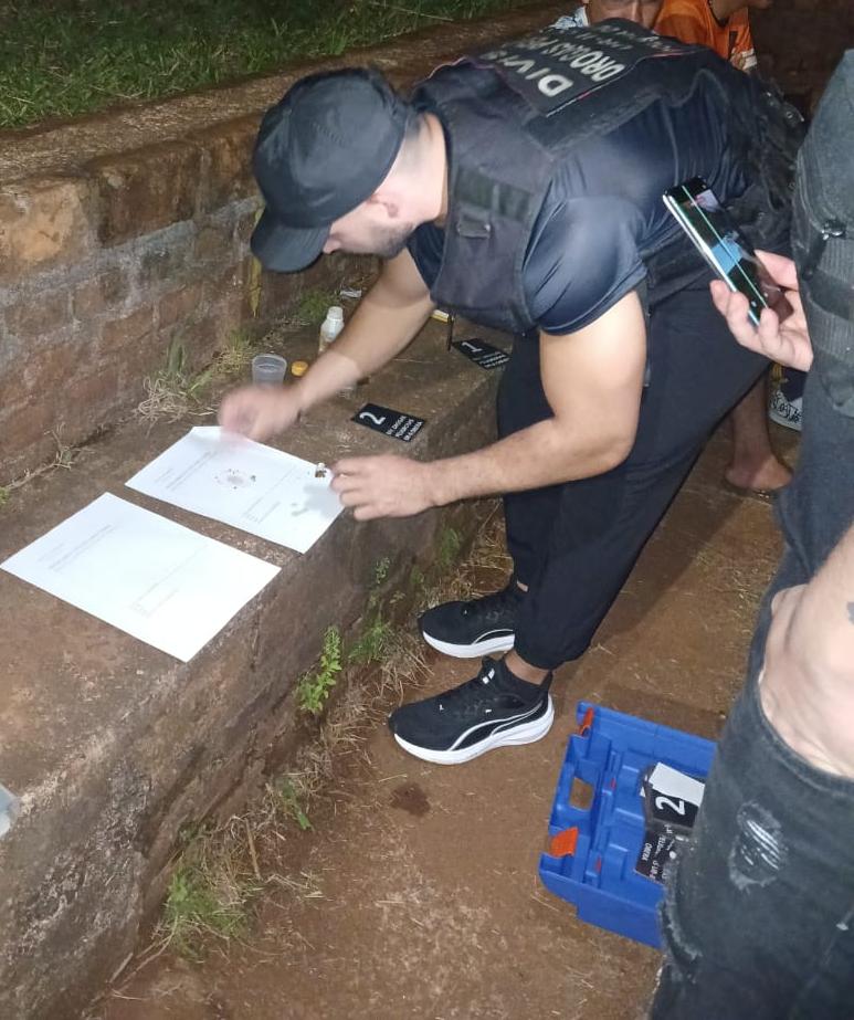 Diez detenidos, droga incautada y asistencias de urgencia: intensa madrugada de operativos policiales en Posadas imagen-8