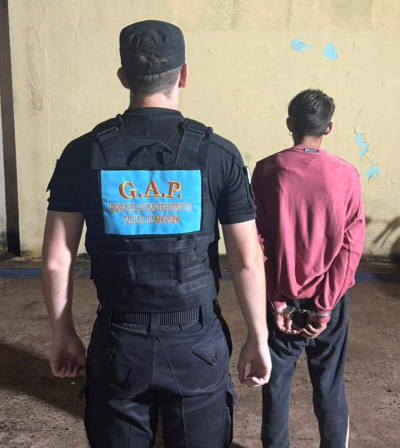 Diez detenidos, droga incautada y asistencias de urgencia: intensa madrugada de operativos policiales en Posadas imagen-10