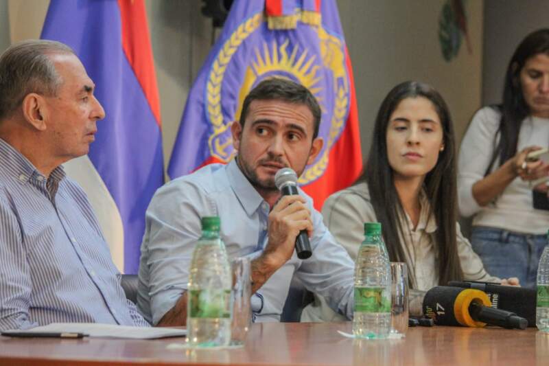 Posadas presentó un paquete de medidas fiscales para fortalecer la actividad comercial imagen-4