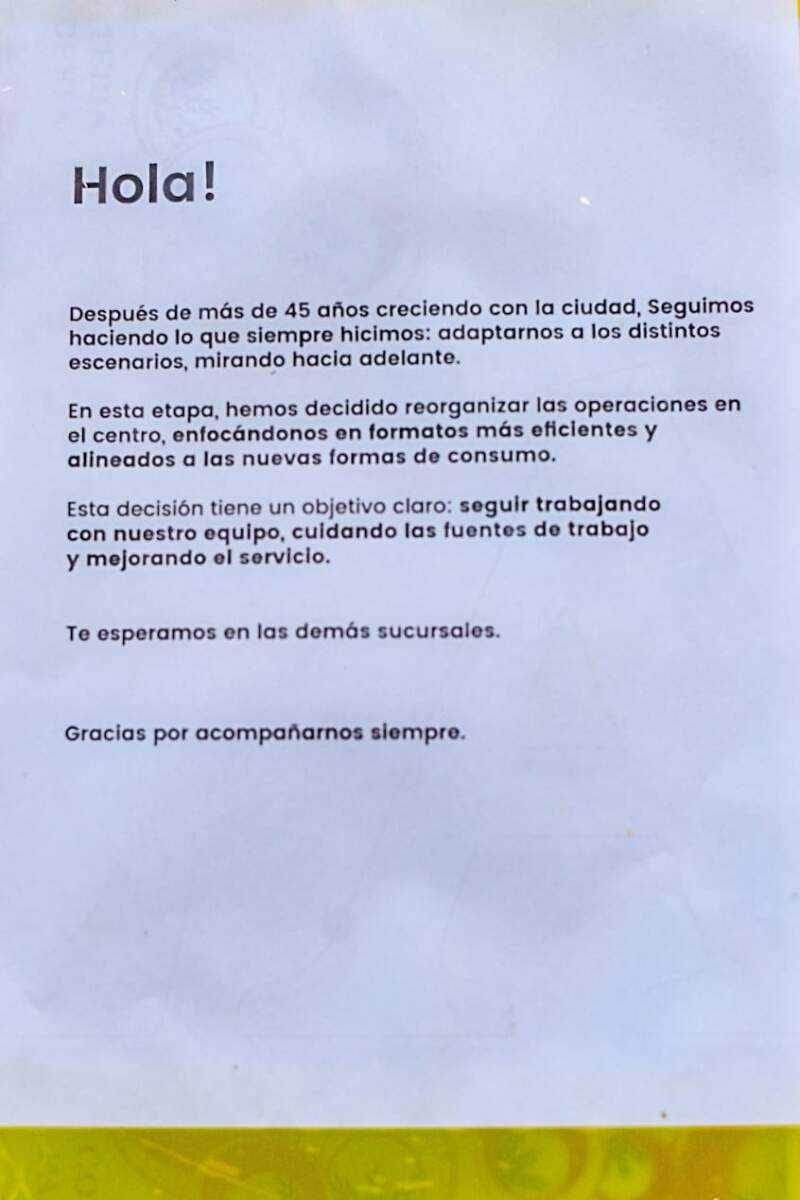 Crisis comercial: cerró tradicional heladería del centro de Posadas imagen-2