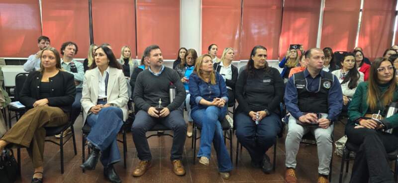 Declaran "de interés provincial" el Protocolo de Detección, Prevención y Actuación ante Riesgos y Violencias Digitales" imagen-8