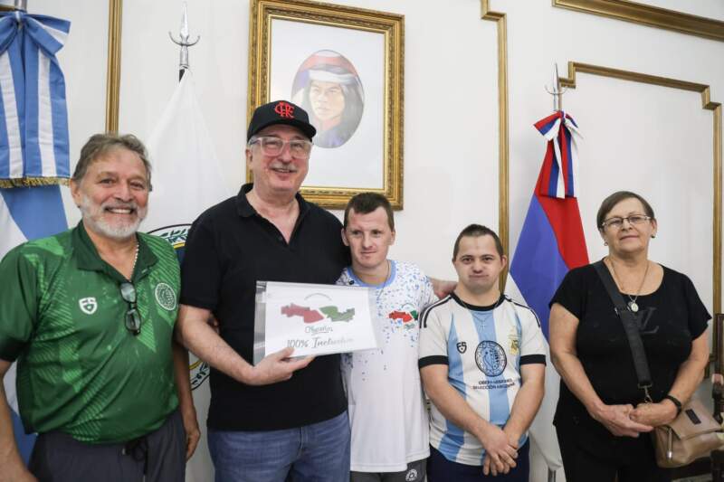 Passalacqua recibió a los hermanos Kleike, referentes del Judo inclusivo misionero imagen-12