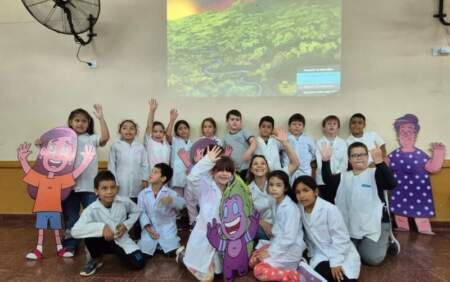 Alfabetización audiovisual como política de Estado: el Gobierno de Misiones llega a Cerro Azul con el Conozco Misiones con mi Escuela y el MóvilFest imagen-9