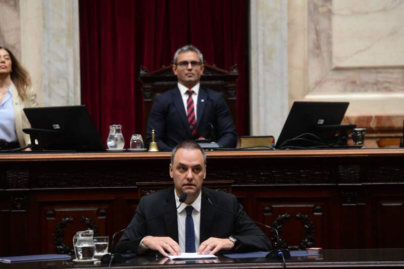 Obras viales, saneamiento y economías regionales: la respuesta de Adorni a los reclamos de los diputados de Encuentro Misionero imagen-4