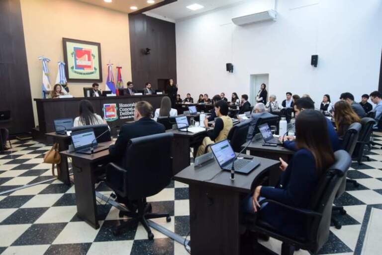 Con equilibrio fiscal y transparencia, ediles aprobaron el Balance Municipal 2025 Con equilibrio fiscal y transparencia, ediles aprobaron el Balance Municipal 2025 imagen-27