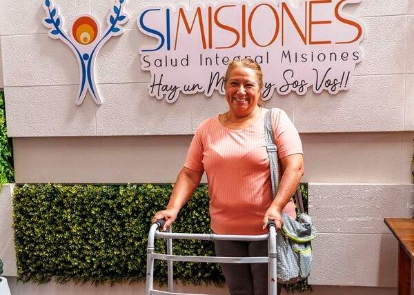 Un paso hacia la recuperación: entregan andador a paciente posadeño con una compleja enfermedad imagen-12