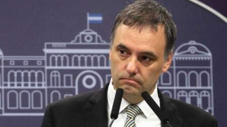 Escándalo en Diputados: impulsan la citación de Manuel Adorni por viajes y dudas sobre el uso de fondos Escándalo en Diputados: impulsan la citación de Manuel Adorni por viajes y dudas sobre el uso de fondos imagen-5