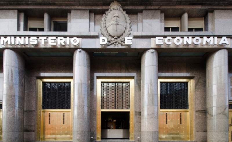 La recaudación no repunta en 2026: desplome de ingresos, caída del IVA y fuerte impacto desigual entre Nación y provincias imagen-12