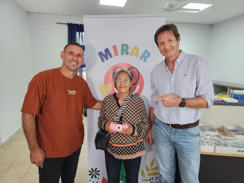 Con alta demanda por problemas de visión, Mirar Mejor atendió a vecinos de Loreto y entregó anteojos gratuitos imagen-10