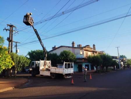 Energía de Misiones: avanzan las obras eléctricas en Apóstoles y entran en su etapa final imagen-4