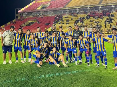 Fútbol: Mitre juega el sábado con árbitro santiagueño imagen-11