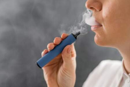 Alertan por el avance del vapeo adolescente: “Uno de cada tres jóvenes ya probó cigarrillos electrónicos” imagen-5