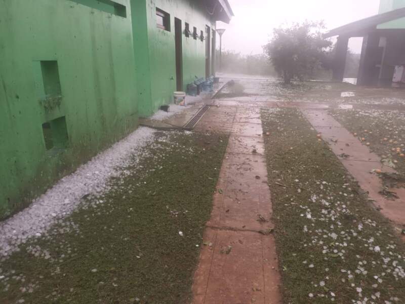 Granizada y fuertes vientos en el Parque Moconá: no se registraron personas lesionadas ni daños imagen-16