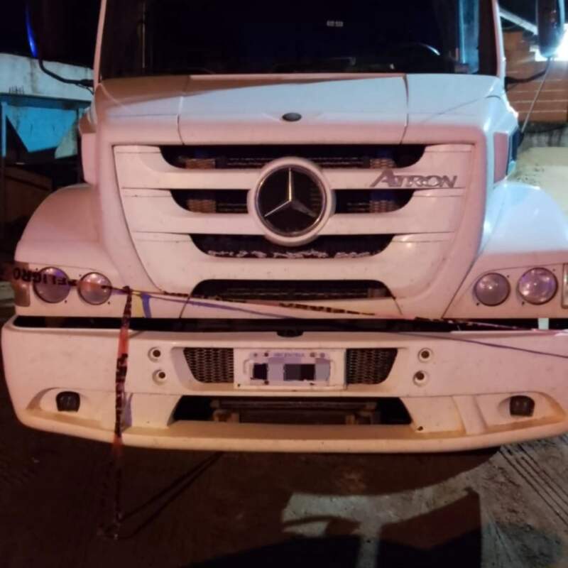 Puerto Iguazú: detuvieron a un camionero que huyó tras atropellar y matar a una motociclista 3 Puerto Iguazú: detuvieron a un camionero que huyó tras atropellar y matar a una motociclista imagen-2