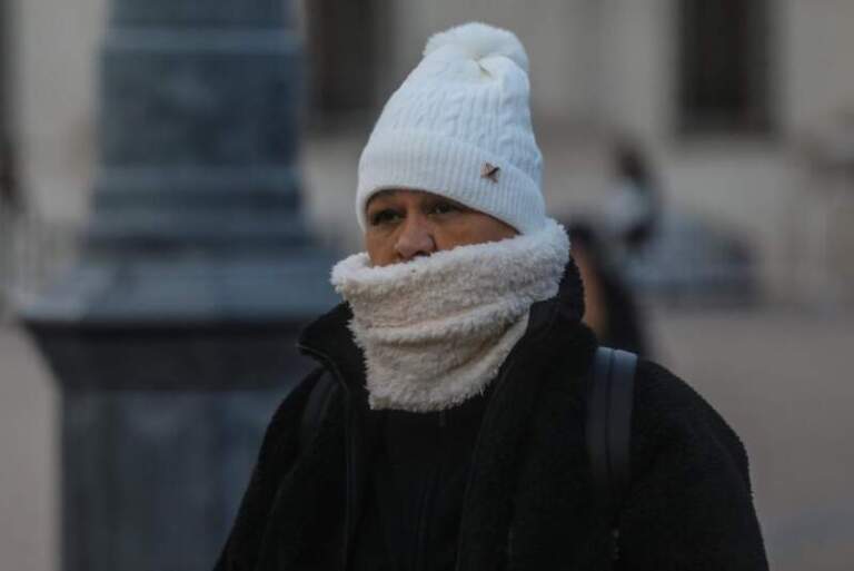 Cuando el frío también afecta la voz y los oídos: consejos simples para cuidarse en invierno Cuando el frío también afecta la voz y los oídos: consejos simples para cuidarse en invierno imagen-11