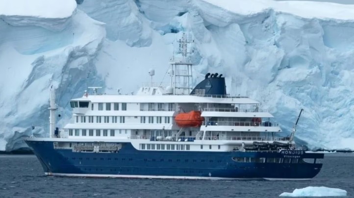Tres personas murieron por un brote de hantavirus en un crucero que partió de la Argentina imagen-12