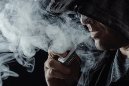 Vapeo, bolsitas de nicotina y tabaco calentado: especialistas alertan sobre un retroceso en la salud pública argentina imagen-5