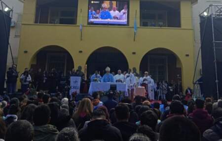 “Hoy hacen falta más que nunca cristianos en una sociedad individualista”, dijo el obispo Martínez en la 64ª peregrinación a Fátima imagen-11