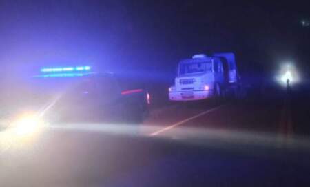 Conductor sufrió quemaduras al intentar reparar un desperfecto mecánico en su camión sobre la Ruta 12 imagen-2