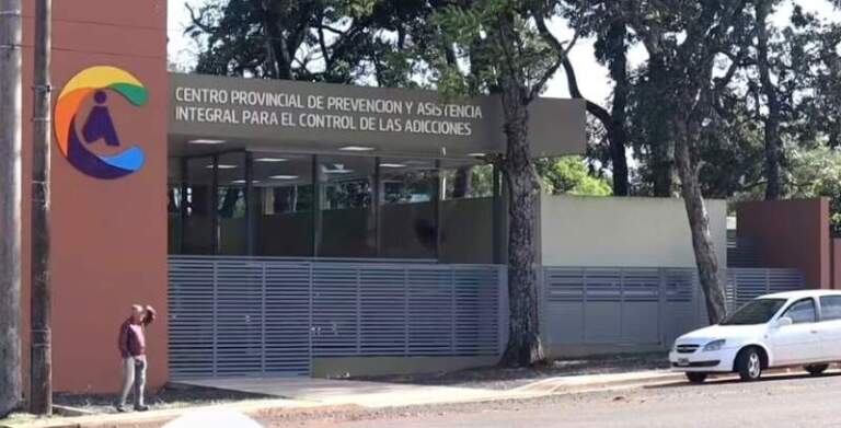 Adicciones: Padilla destacó que ya son 19 los centros preventivos habilitados en Misiones, «en un contexto económico complejo» Adicciones: Padilla destacó que ya son 19 los centros preventivos habilitados en Misiones, "en un contexto económico complejo" imagen-46