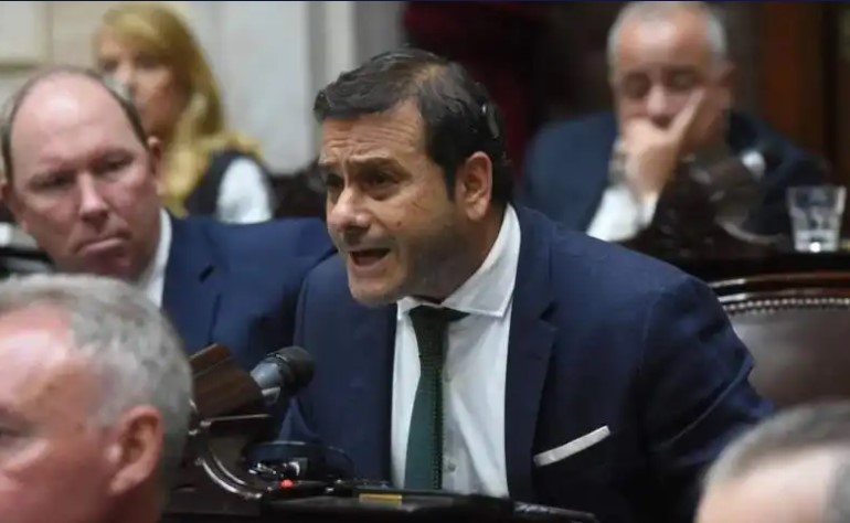 Herrera Ahuad impulsa una ley para convertir los ATN en refuerzo salarial docente e inversión educativa imagen-2
