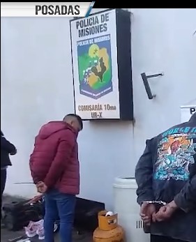 Investigadores atraparon a cuatro miembros de una banda que robaba en Posadas: Recuperaron múltiples bienes robados imagen-2