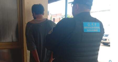 Provocaba destrozos en el cajero de un banco y el GAP lo atrapó en segundos imagen-5