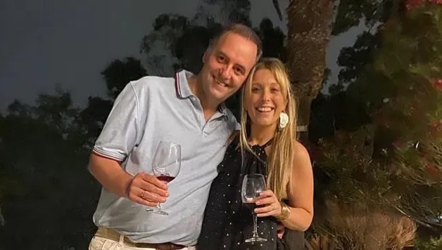 Salieron a la luz millonarios gastos que realizaron Manuel Adorni y su esposa con la tarjeta de crédito en 2025 imagen-7