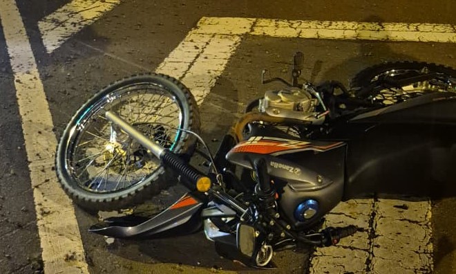 Motociclista resultó herida tras ser embestida por una camioneta en Posadas imagen-14