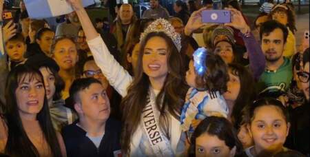 Puerto Iguazú recibió con una multitudinaria caravana a Tamara Rogouski tras consagrarse Miss Universo Argentina 2026 imagen-4