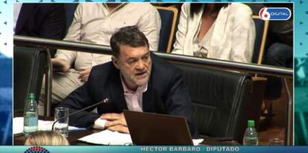 “Muchas veces tienen que dormir en un costado”: Cacho Bárbaro busca crear un programa de ayuda económica para pacientes con cáncer sin recursos imagen-11