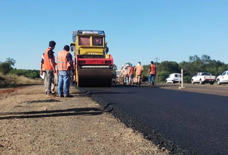 Misiones incorpora tecnología de avanzada en obras viales con un nuevo asfalto sustentable imagen-2