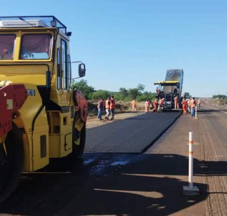 Misiones incorpora tecnología de avanzada en obras viales con un nuevo asfalto sustentable imagen-9