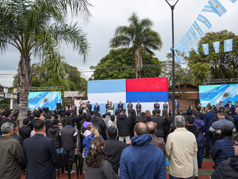 Aniversario de la Revolución de Mayo: El Gobernador destacó la unidad y el afecto popular en San Ignacio 2 Aniversario de la Revolución de Mayo: El Gobernador destacó la unidad y el afecto popular en San Ignacio imagen-1