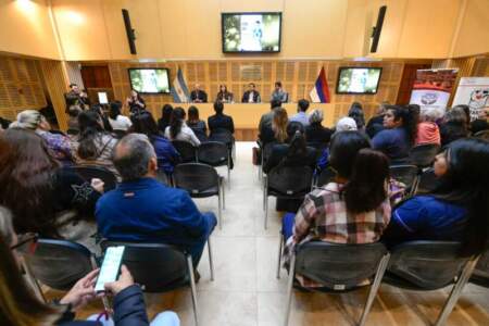 La Cámara de Representantes conmemoró el Día Internacional de la Enfermería y destacó el rol del sector imagen-11
