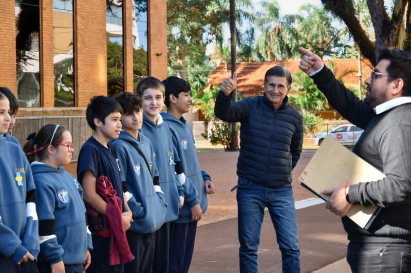 La curiosidad de los alumnos convirtió la visita guiada a la Cámara en una experiencia distinta imagen-2