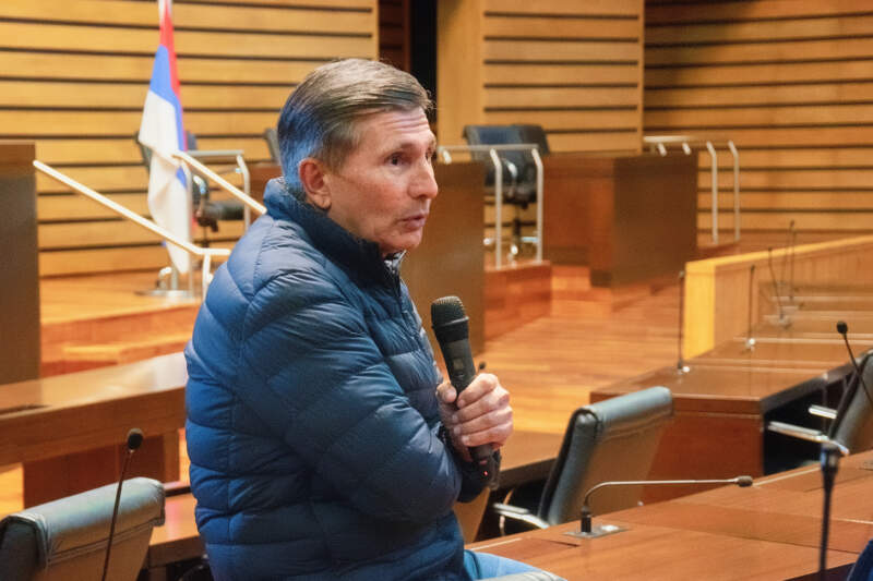 La curiosidad de los alumnos convirtió la visita guiada a la Cámara en una experiencia distinta imagen-6