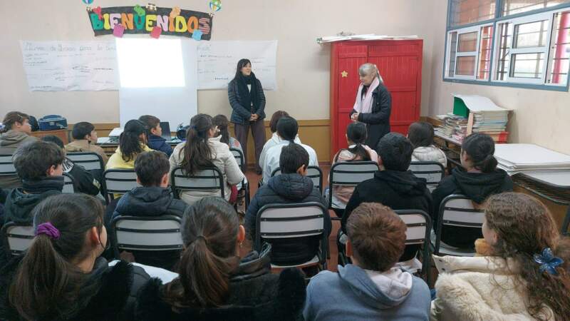 Semana de prevención de adicciones conductuales: foco en juegos de apuestas y consumo digital en escuelas de Misiones 2 Semana de prevención de adicciones conductuales: foco en juegos de apuestas y consumo digital en escuelas de Misiones imagen-1