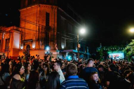 Posadas celebró el Jazz Day con música en vivo, feria y cruce intergeneracional en el Cidade imagen-5