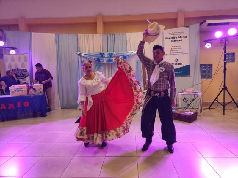 Mateando con los Abuelos celebró su octavo aniversario con una gran fiesta y elección de representantes 5 Mateando con los Abuelos celebró su octavo aniversario con una gran fiesta y elección de representantes imagen-4