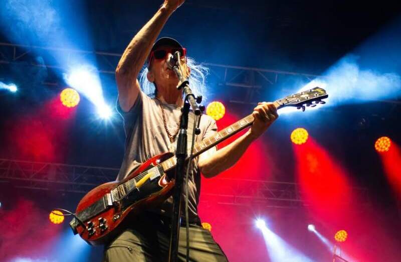 Skay Beilinson vuelve a Posadas: riffs, historia y espíritu ricotero en vivo imagen-13