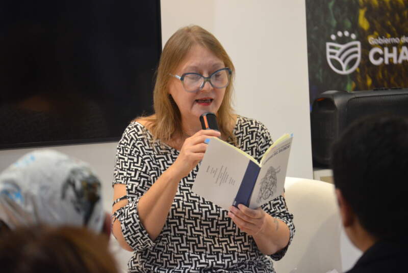 Silvia Hedman presentó su obra, "Memorias del Silencio" en la Feria Internacional del Libro de Buenos Aires imagen-8