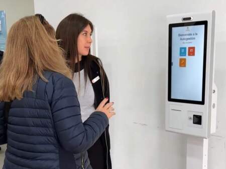 Energía de Misiones incorpora tótems de autogestión para agilizar trámites en sus oficinas imagen-6