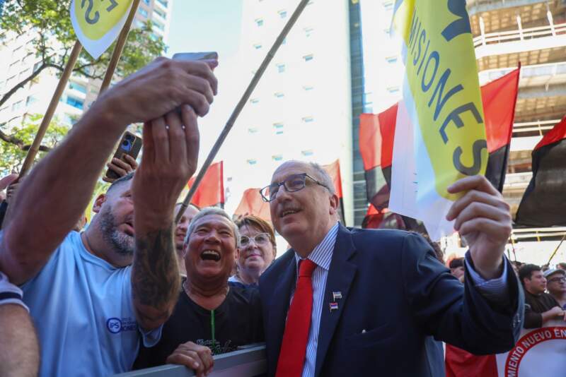 Fin de un reclamo histórico: ante el abandono de Nación, la Provincia financiará terceras trochas en la ruta nacional 14 imagen-6