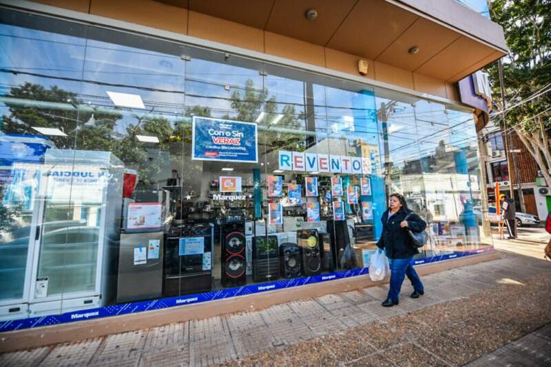 D´Orazi: “La gente no compra porque el bolsillo está explotado” imagen-12