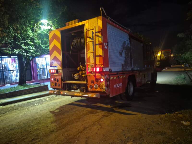Incendio en una vivienda de Posadas: no hubo lesionados y buscan a una sospechosa imagen-12