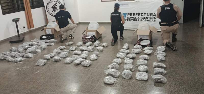 Golpe al narcotráfico: tras múltiples allanamientos en el país se desbarató una banda criminal transnacional con base operativa en Posadas imagen-12