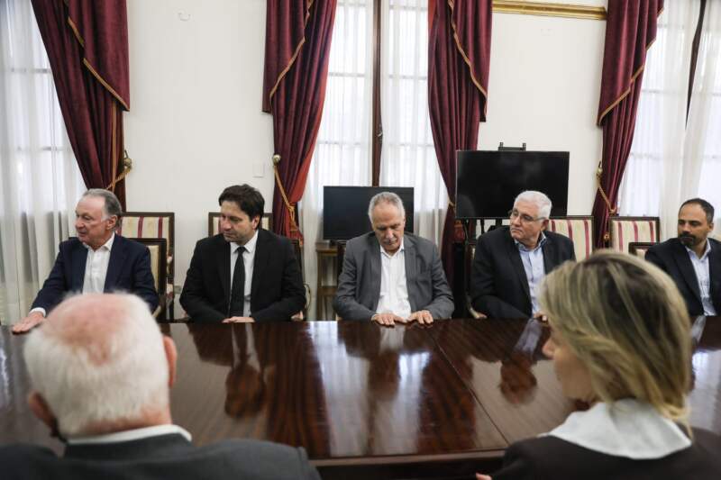 Passalacqua recibió a referentes de la Cámara Argentina de la Construcción, quienes destacaron que Misiones mantiene en orden sus finanzas en un contexto nacional complicado imagen-6